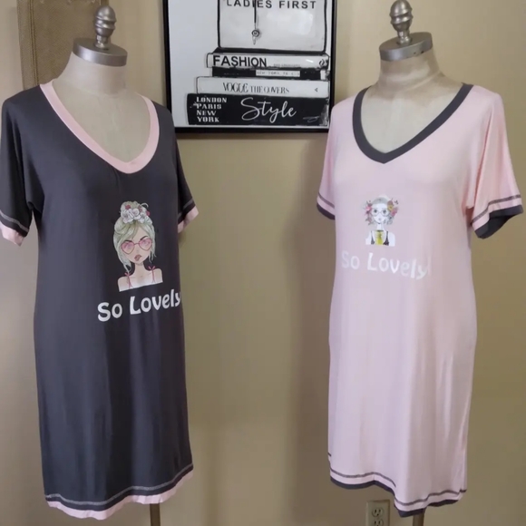 💥 CLOSET CLOSING SALE 💥 Ladies lounge dresses-2 - Picture 9 of 9